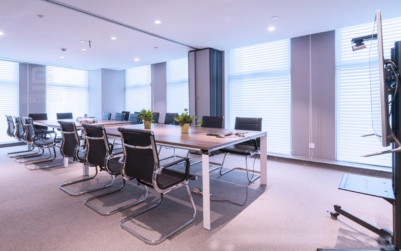 現(xiàn)代會議室裝修設(shè)計(jì)