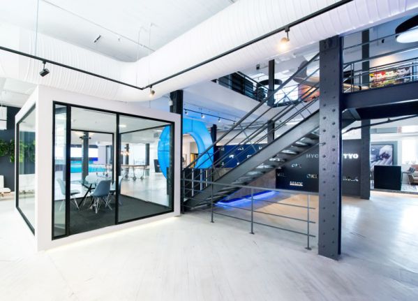 關于辦公室裝修設計效果圖的一些了解和分辨：